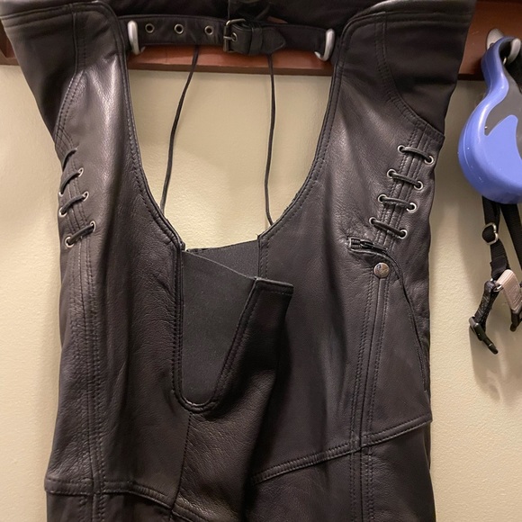 COPY - New Women’s Leather Riding Jacket, Vest & Chaps - Picture 5 of 9